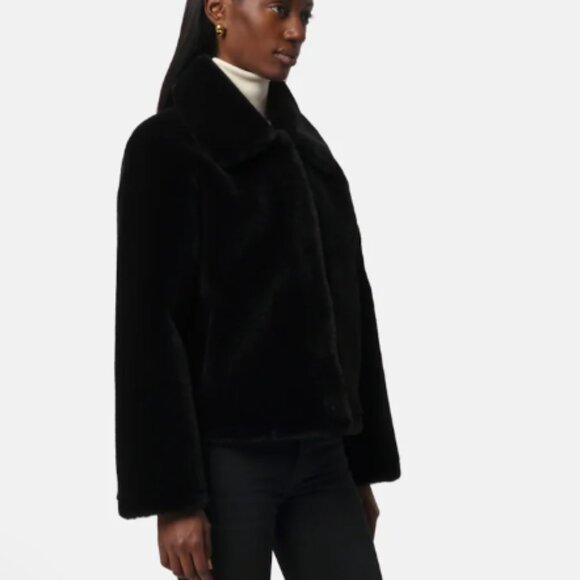Apparis Elis PLUCHE Short Faux Fur Coat in Black - Picture 1 of 8